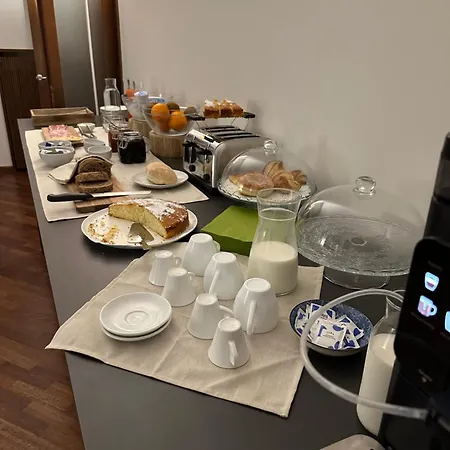 & Breakfast D'annunzio Πανσιόν 3*